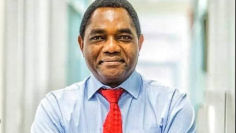 hakainde hichilema tie